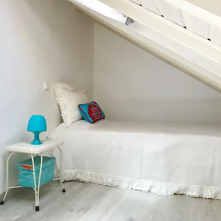 בית נופש House - Large Patios, Free Wifi, Parking *